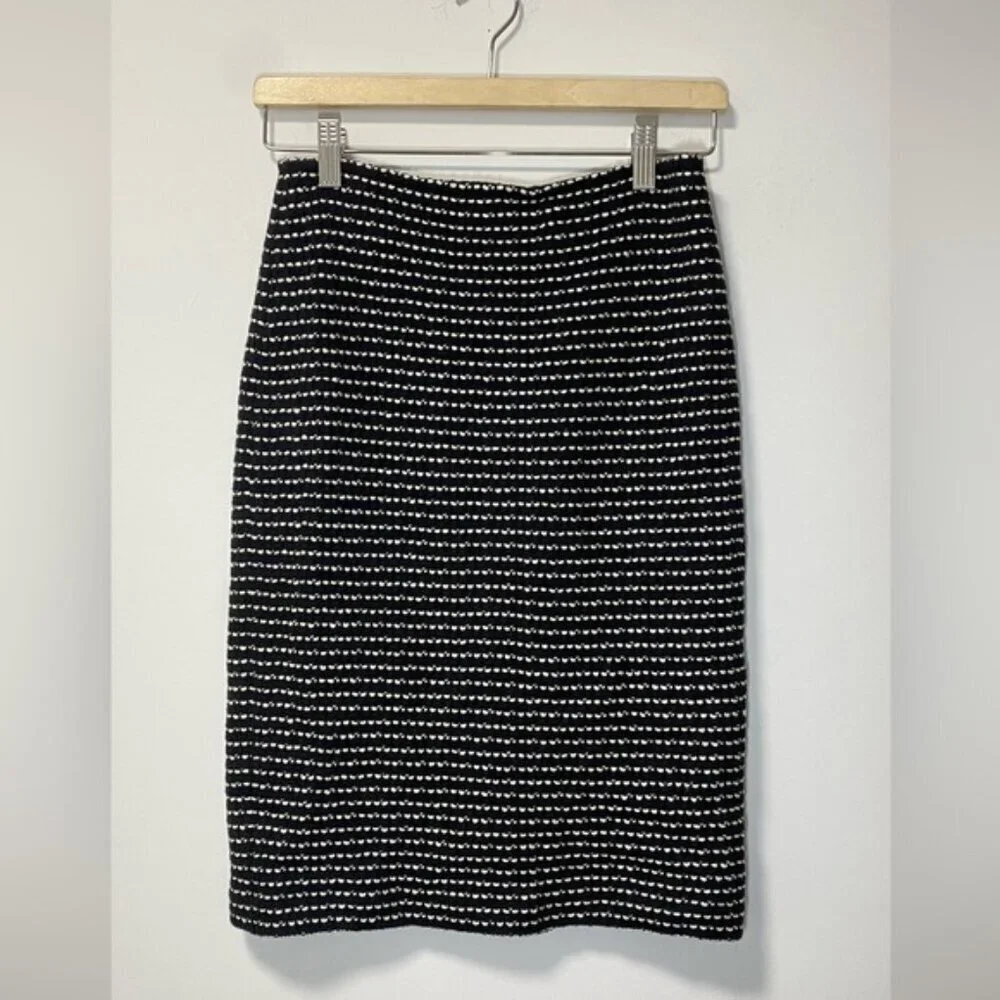 St. John Black Skirt with White Dotted Lines — Size 2